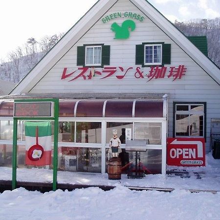 Pensión&Restaurante Green Grass Hakuba Exterior foto